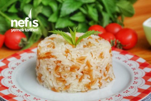 Şehriyeli Pirinç Pilavı Nasıl Yapılır? Şehriyeli Pirinç Pilavı Nasıl Yapılır?