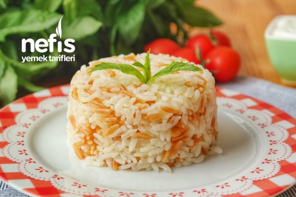 Sehriyeli Pirinc Pilavi Tarifi Videolu Nefis Yemek Tarifleri