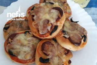 Mini Mini Pizzalar Tarifi