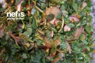 Omega Deposu Semizotu Salatası Tarifi