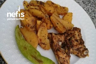 Fırında Baharatlı Tavuk-Patates Tarifi