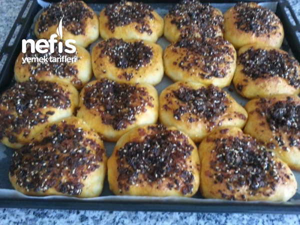 Soğanlı Salçalı Ekmek ( Acılı Ekmek Orjinal Tat … Adana _ Mersin Yöresi)