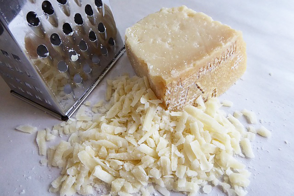 parmesan peyniri fiyat