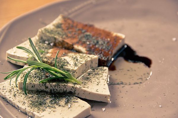 Tofu Nedir? Protein Deposu Vegan Soya Peyniri Tarifi