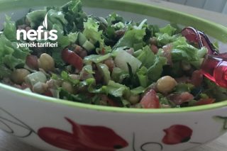 Tonbalıklı Nohut Salatası Tarifi