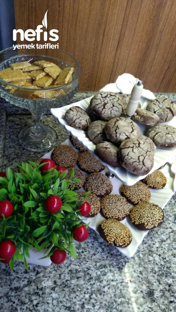 Kakaolu Fındıklı Kıyır Kıyır Kurabiye Nefis Yemek Tarifleri