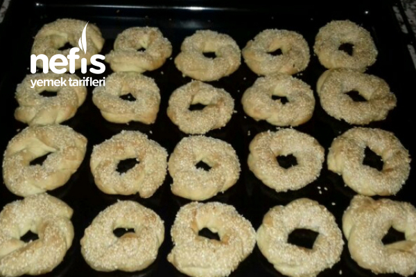 Susamlı Simit Kurabiye (Bayatlamayan) Nefis Yemek Tarifleri