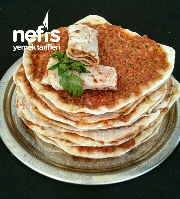 Ev Yapımı Lahmacun Nefis Yemek Tarifleri 6198612