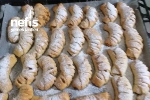 Yumuşamayan Elmalı Pasta Nefis Yemek Tarifleri