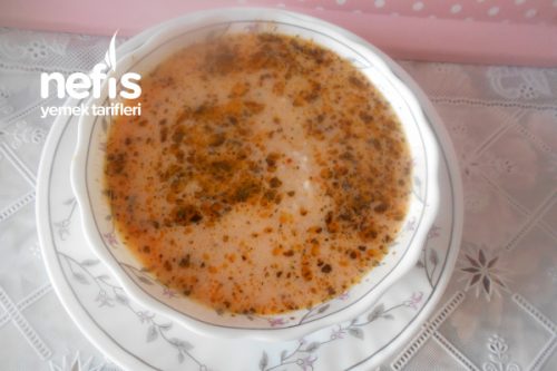 Zeytinyağlı Yoğurtlu Terbiyeli Pirinç Çorbası Tarifi