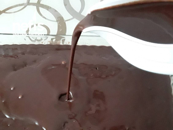 Çikolata Soslu Islak Kek Püf Noktalarıyla (Bomba Lezzetiyle Diğer Tarifleri Unutturur)