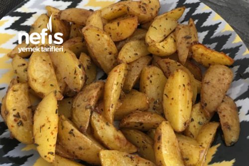 Fırında Baharatlı Patates (Elma Dilimi) Tarifi