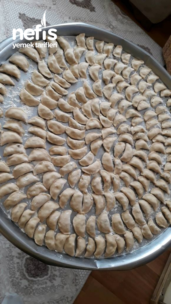 Medinenin Meşhur Sade Sulu Böreği (Maraşın Yöresel Lezzeti)