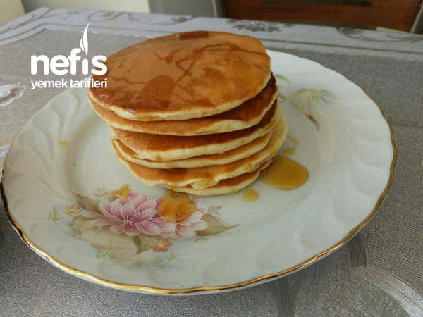 Kahvaltıya Efsane Pancake