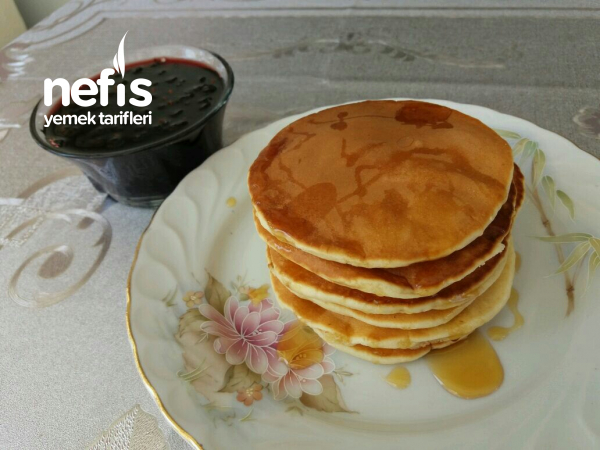 Kahvaltıya Efsane Pancake