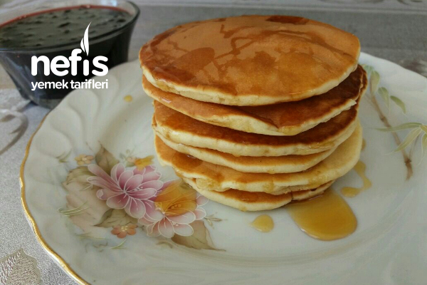 Kahvaltıya Efsane Pancake