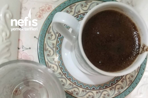 Sodalı Damla Sakızlı Türk Kahvesi