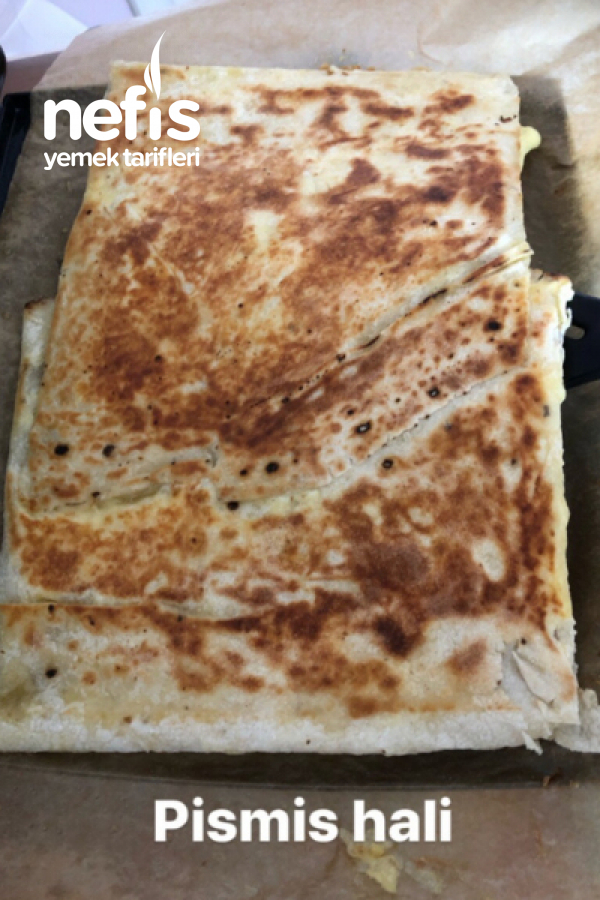 Yufka Ekmeginden Mis Gibi Peynirli Yumurtali Börek ( tost makinesinde)