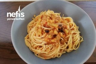 Patlıcanlı Spagetti (Makarna) Tarifi