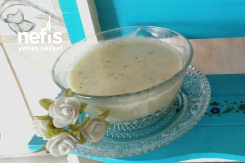 Anne’den Kıza Yadigar Yoğurt Çorbası Tarifi Anne’den Kıza Yadigar Yoğurt Çorbası Tarifi