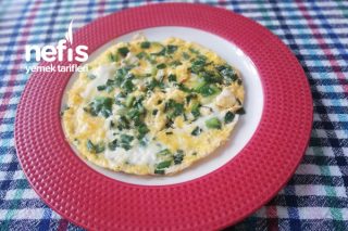 Yeşil Soğanlı Yumurta / Omlet Bayılacaksınız Tarifi