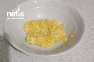 Tarhanalı Yumurta Yumuşacık Fotolu Anlatım +6 Tarifi