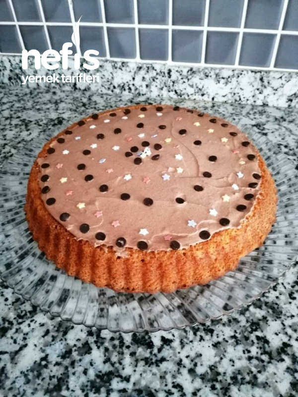 Tart Kalıbında Islak Pratik Kek