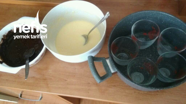 tencerede bardak kek