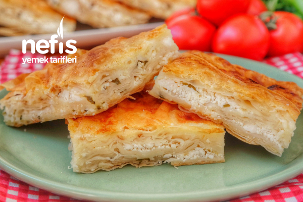 Yumuşacık Peynirli Börek