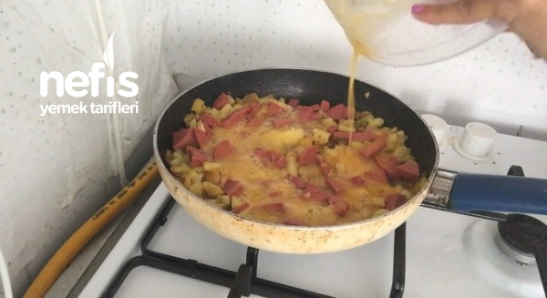 Kahvaltılık Menü Patatesli Omlet