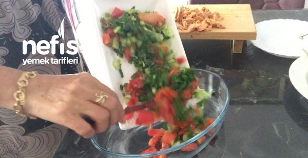 Sürk Salatası ( Çökelek )