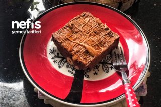 Bol Fındıklı Çikolatalı Brownie Tarifi