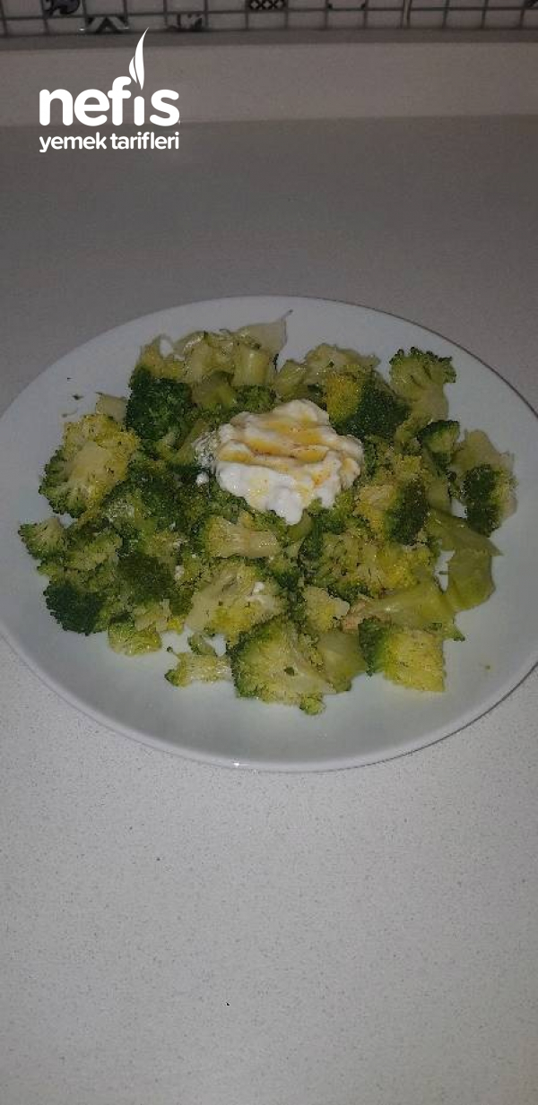 Brokoli Salatasi(saglikli Atistirmalik)