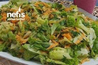 Bol Havuçlu Kıvırcık Salata Tarifi
