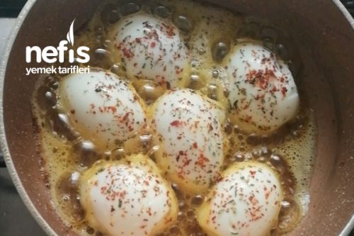 Tereyağlı Yumurta Kapama (Kahvaltı İçin Çok Güzel Bir Tarif) Tarifi