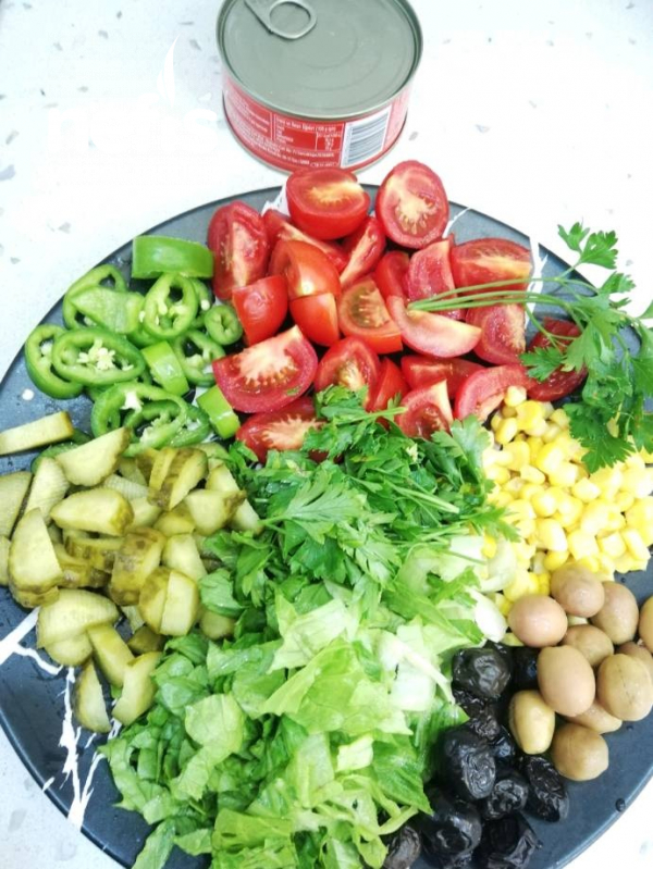 Kolay Ton Balıklı Makarna Salatası