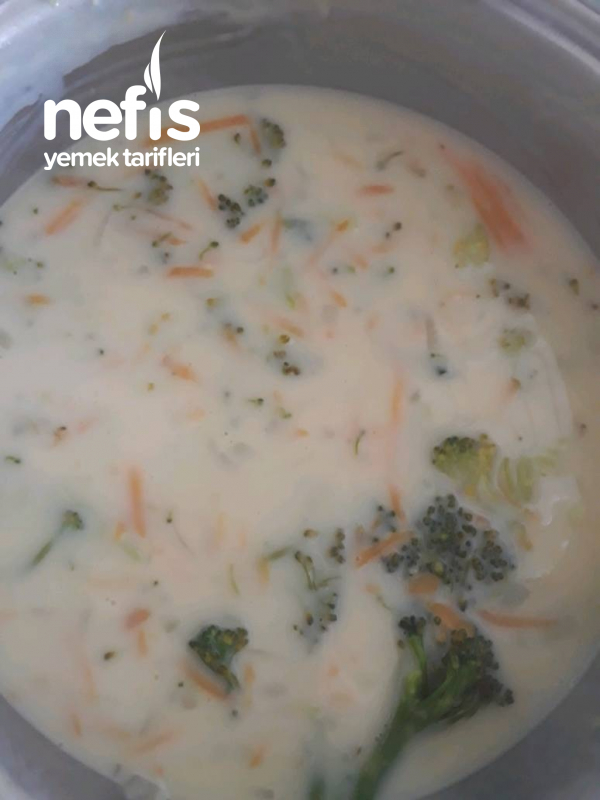 Brokoli Çorbası (Şifa Deposu Çocuklar Bile Lezzetle İçiyor)