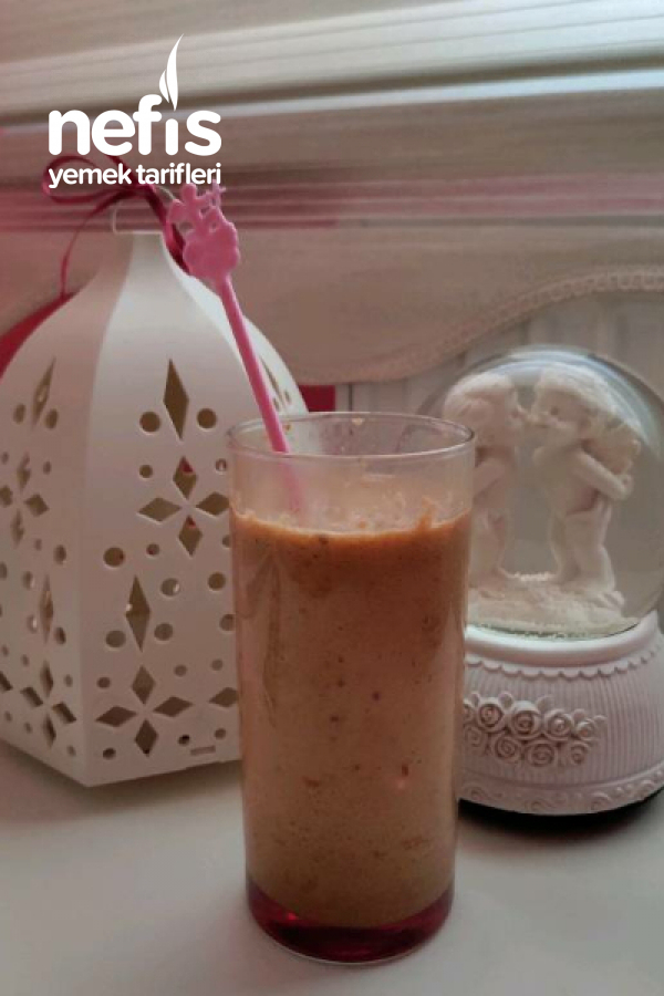 Elma Ananas Muz İle Efsanevi Smoothie