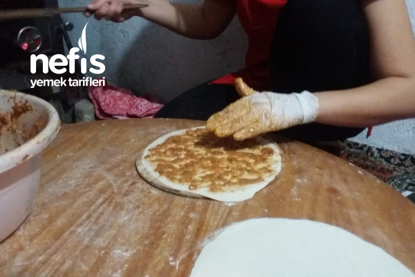 Ev Yapımı Lahmacun