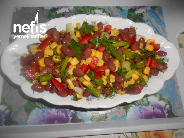 Kırmızı Meksika Fasulyeli Salata