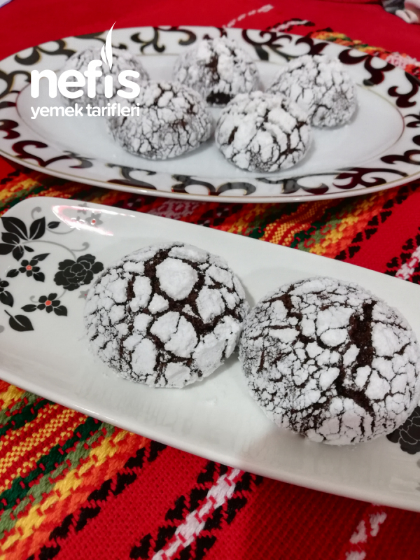 Browni Tadında Kakaolu Çatlak Kurabiye Nefis Yemek Tarifleri