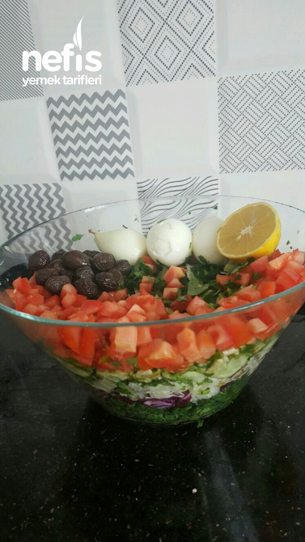 Zeytinyağlı Yumurtalı Salata