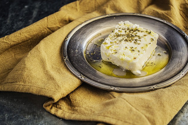 Feta Peyniri Nedir? Nereden Alınır? Nasıl Yenir? Tarifi Feta Peyniri Nedir? Nereden Alınır? Nasıl Yenir? Tarifi