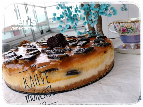 Oreolu Karamelli Cheesecake