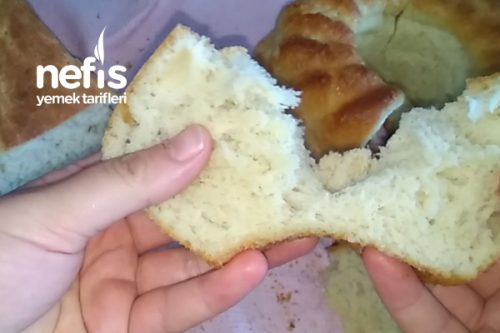 Bulut Gibi Hafif Ve Yumuşacık Ekmek Nasıl Yapılır ? (Videolu)