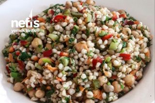 Nohutlu Buğday Salatası Tarifi