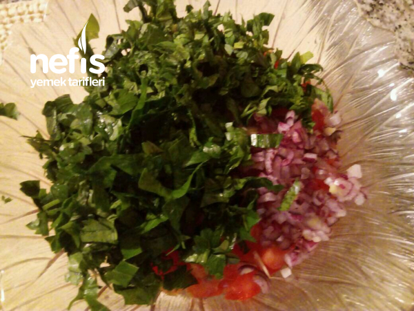 Domates Salatası ( Kahvaltılarınız Şenlensin , Ferahlasın)
