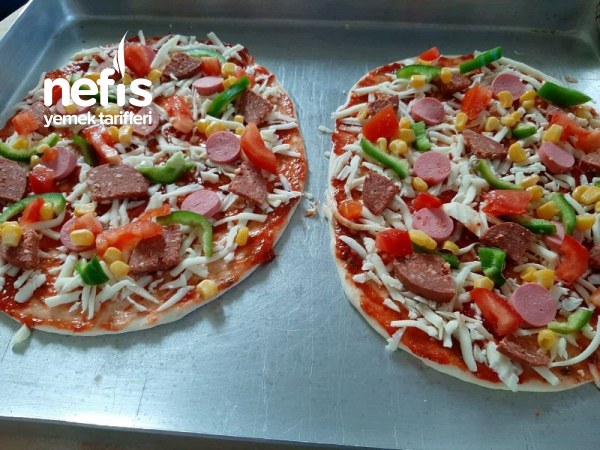 Fırında Pizza Tarifi