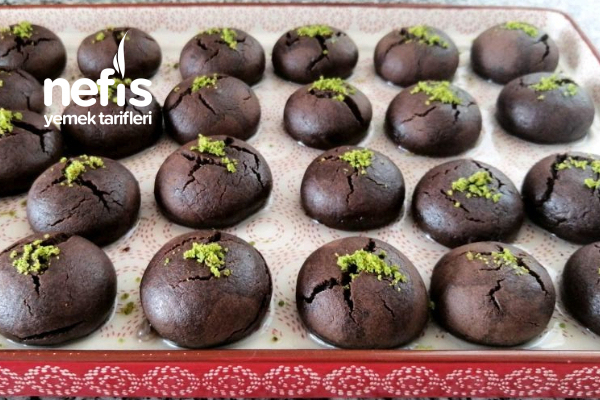 Şerbetli Çatlak Kurabiye Nefis Yemek Tarifleri