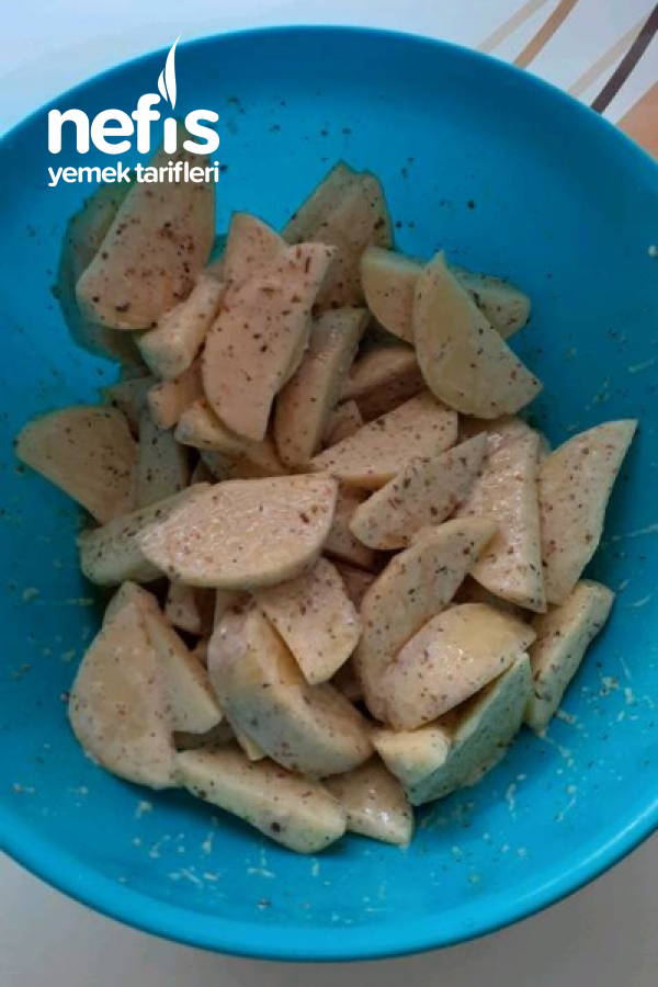 Elma Dilim Soslu Patates (Hazırlara Taş Çıkartacak)